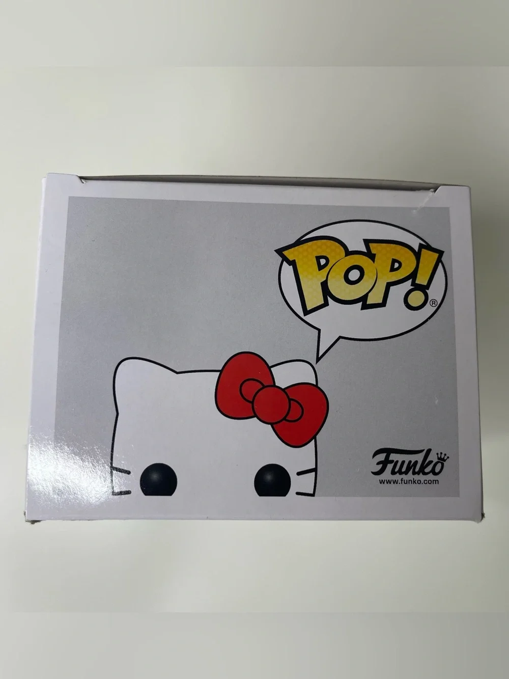 Funko Pop! Vinyl Figure: Hello Kitty (Classic) #28